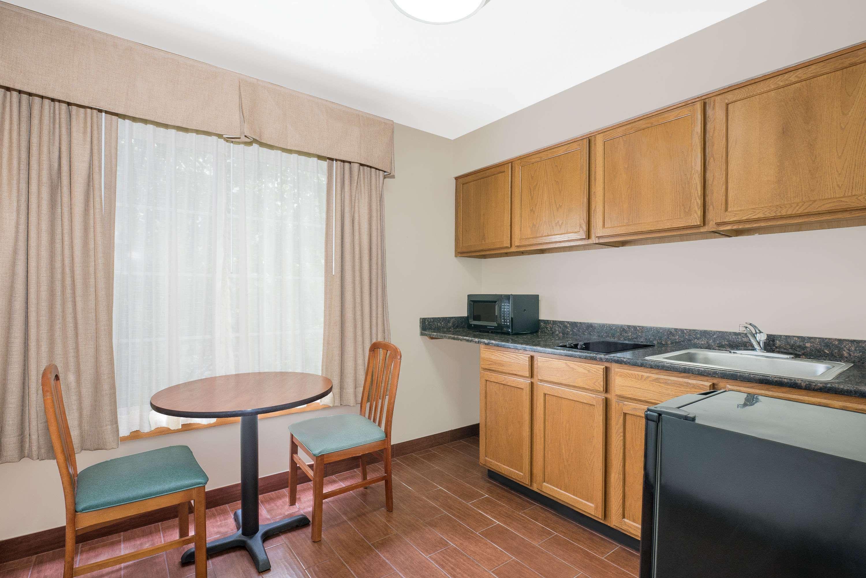 Hawthorn Suites By Wyndham Allentown-Fogelsville Bagian luar foto